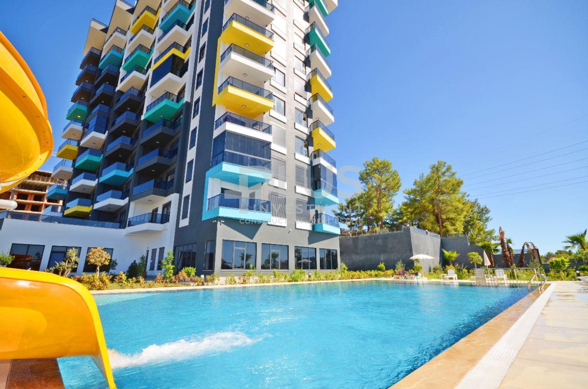 Квартира с видом на море продается в Pine Garden Avsallar