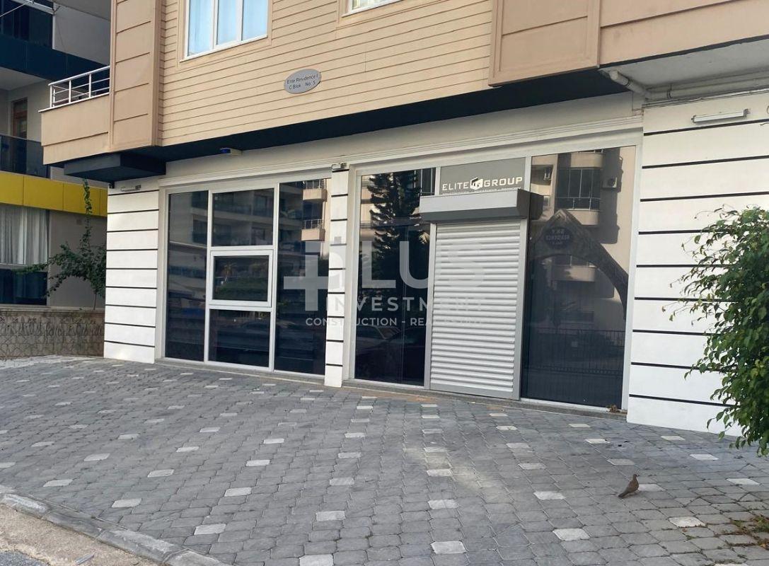 Просторный магазин на продажу в Клеопатре, в центре туристической зоны.