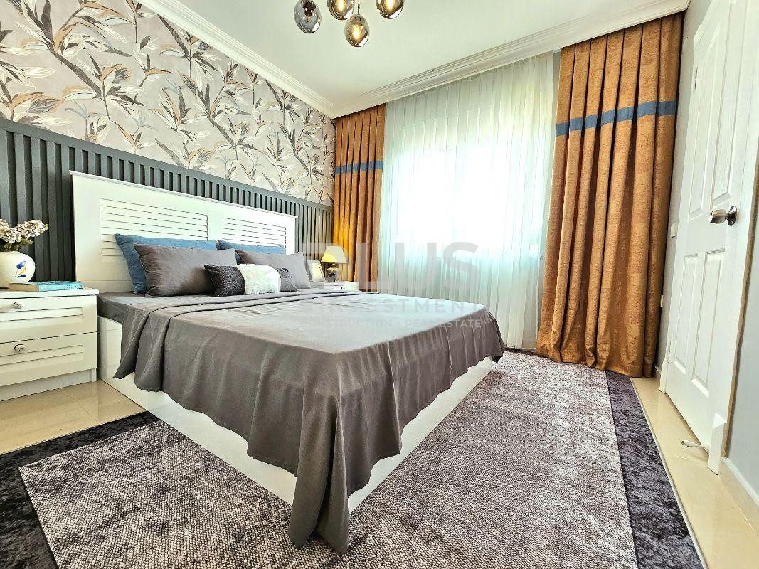 Двухуровневая квартира на продажу в комплексе Oba Oasis Toros Residence