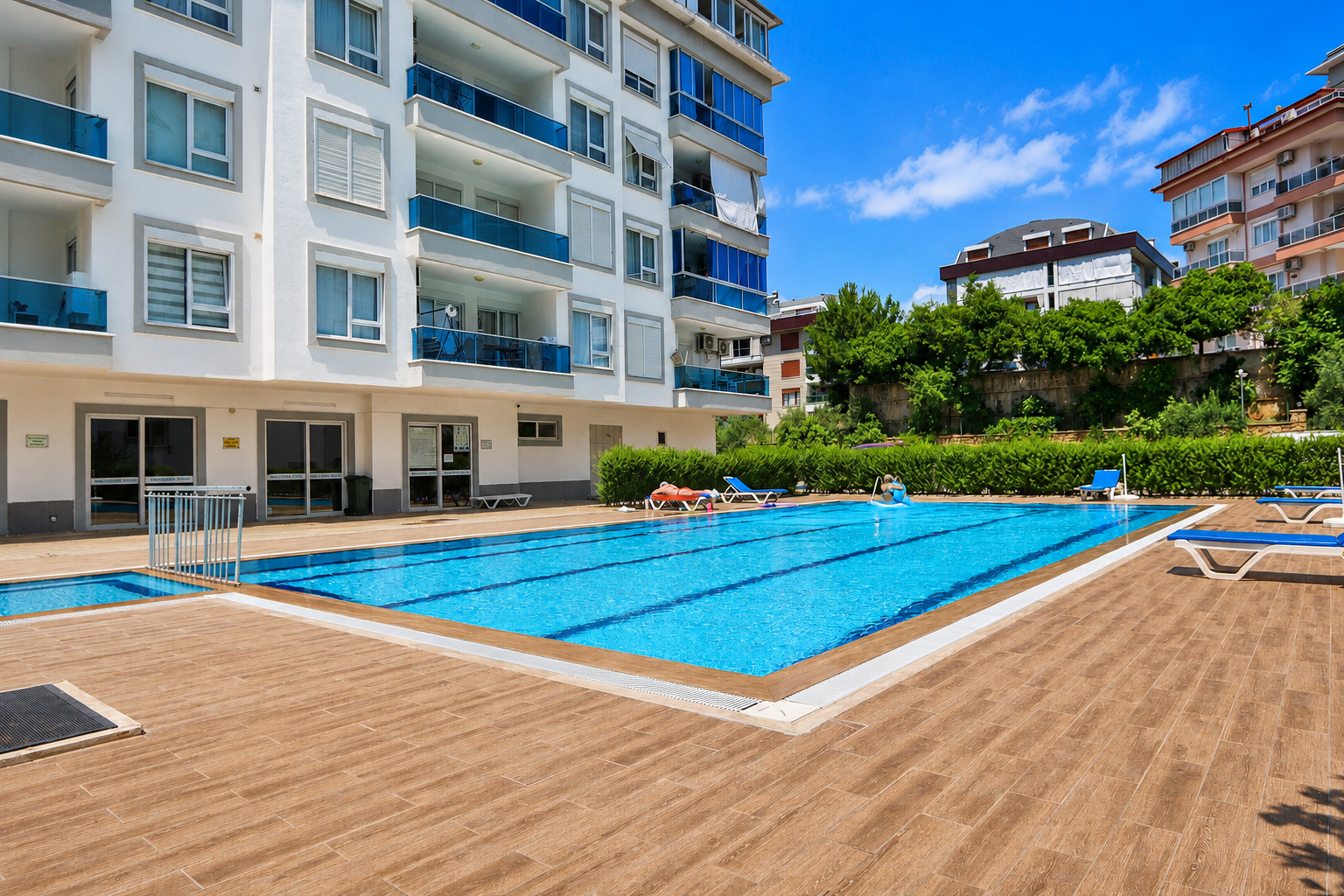 CITY SUITES III