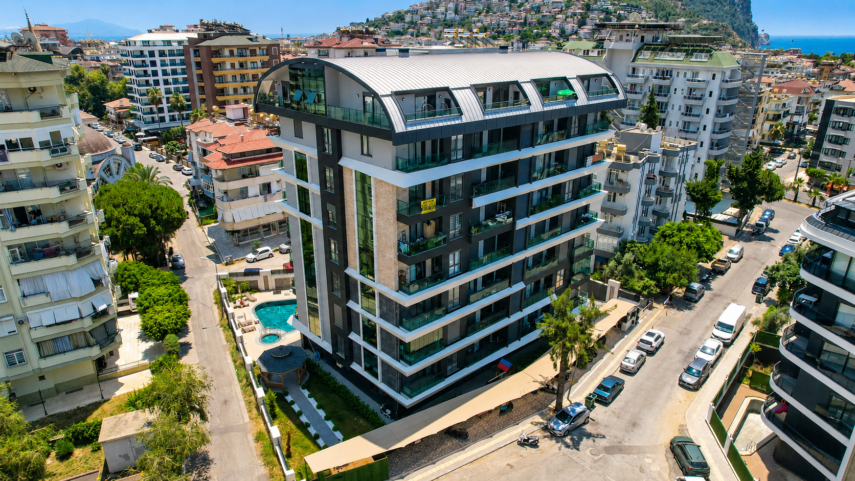 MIDPOINT RESIDENCE