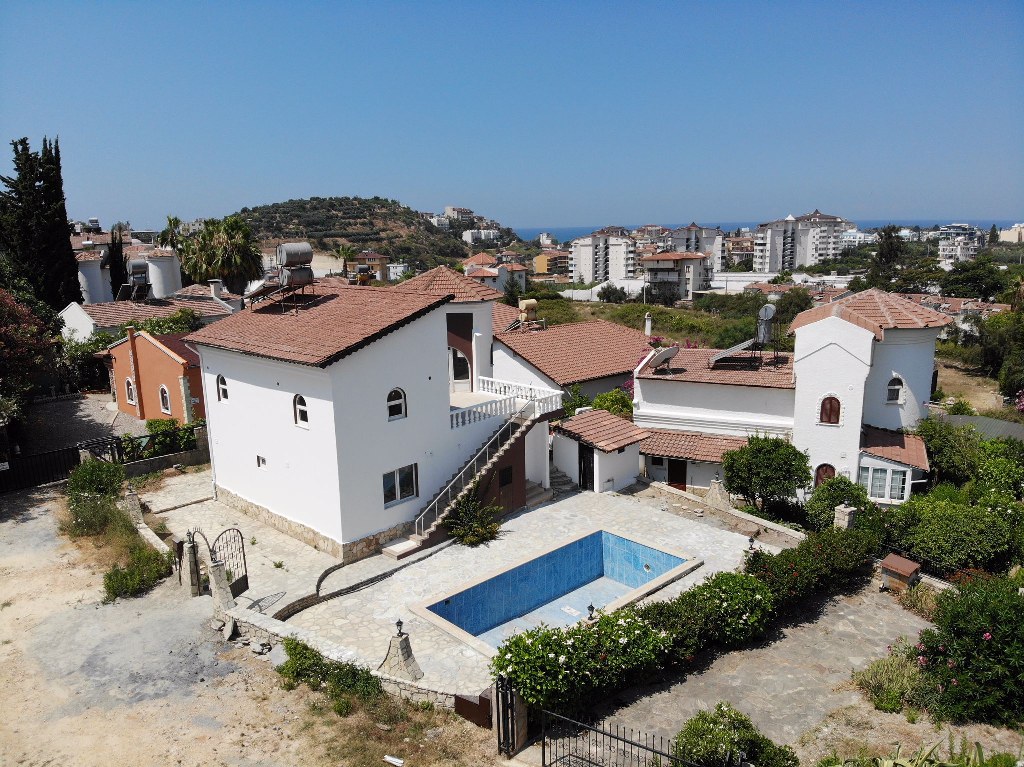 Avsallar Alanya'da rekabetçi fiyata 4+2 özel villa