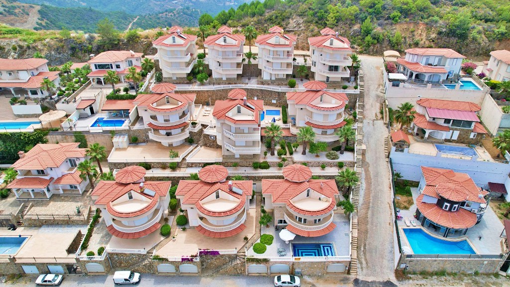 Özel havuzlu şirin villa