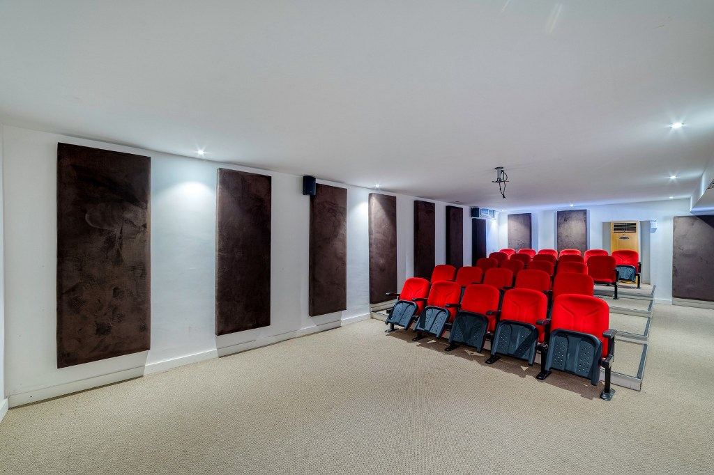 Меблированная квартира на продажу в Aramis Terrace Cikcilli