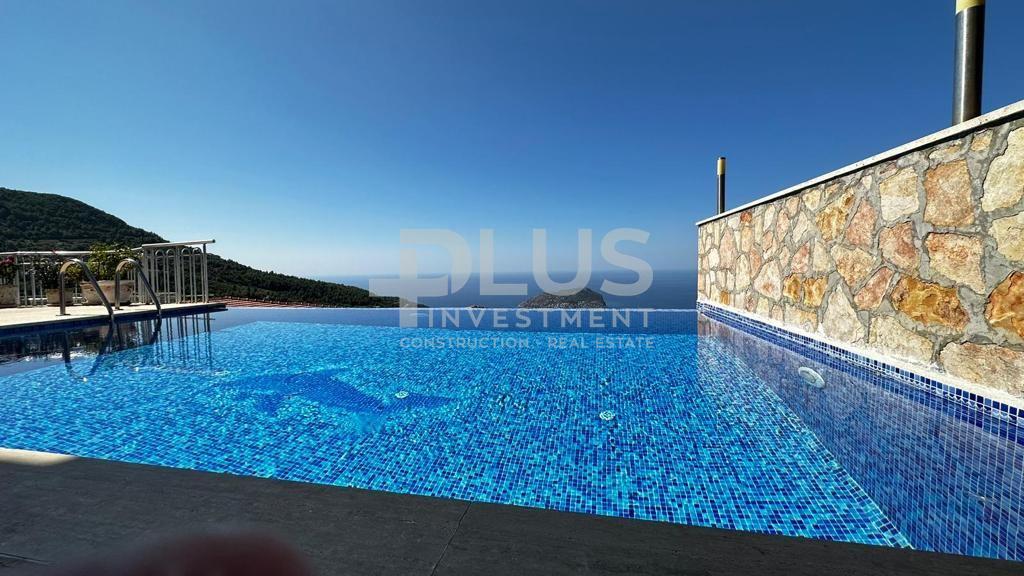 5-комнатная вилла на продажу в жилом комплексе Hillside Villas в Алании Тепе
